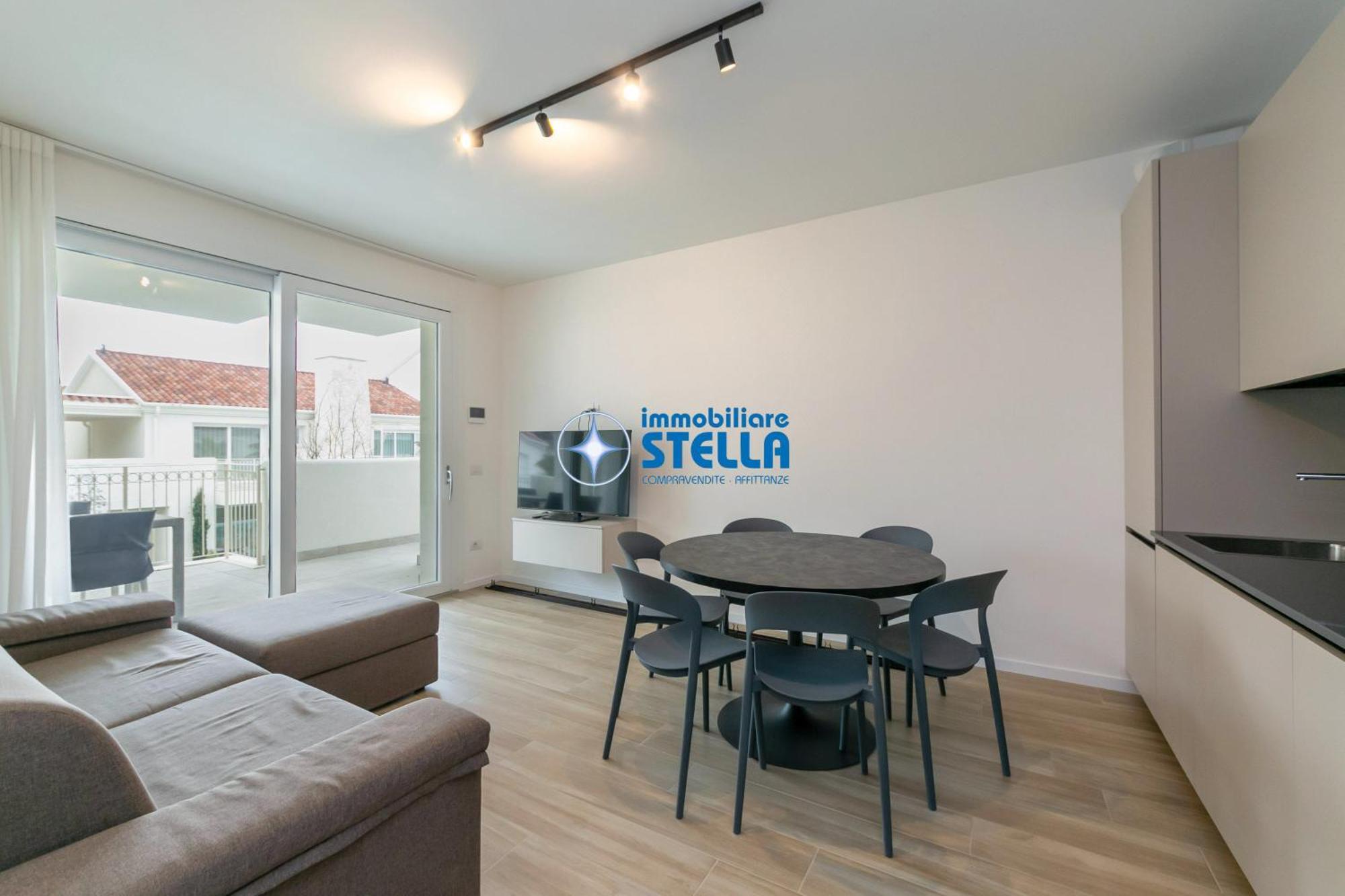 Florinas Apartment *